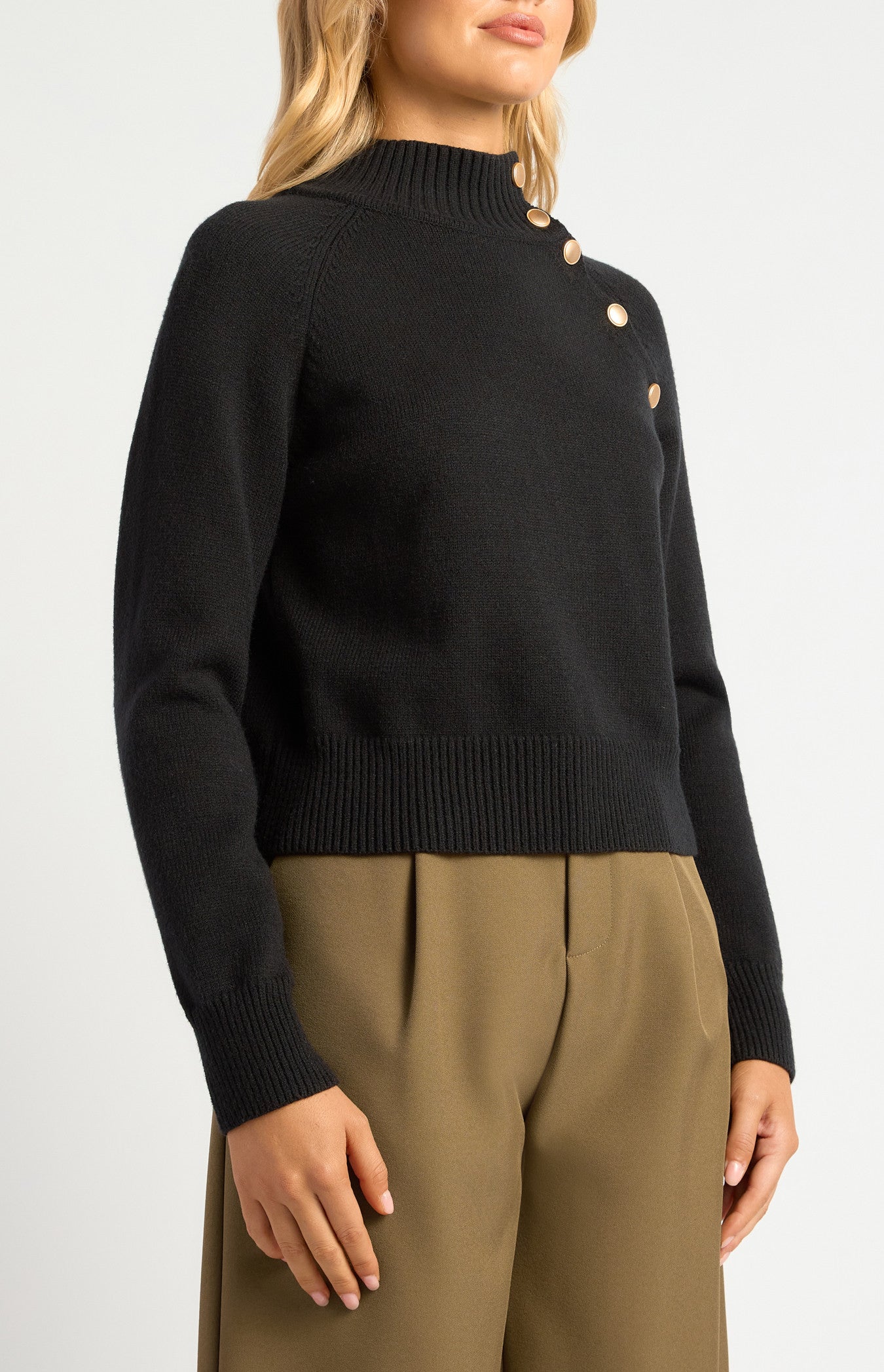 GOLD BUTTON NECKLINE DETAIL KNIT JUMPER