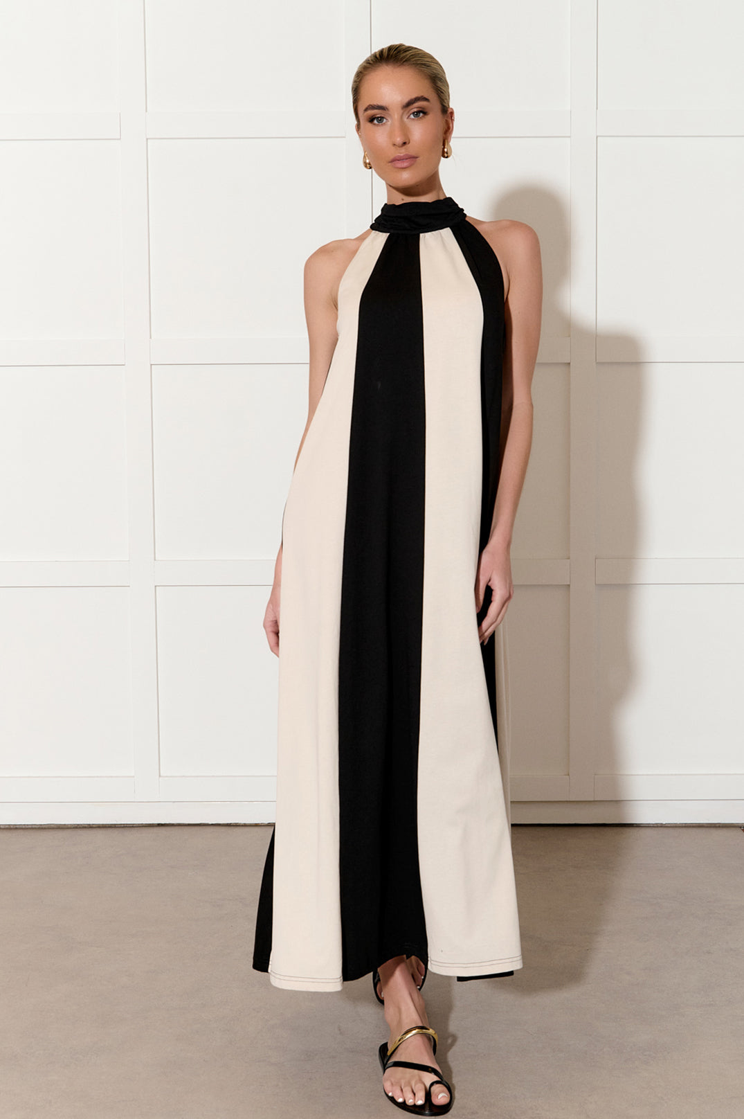 KENDRA CONTRAST PANELLED MAXI DRESS