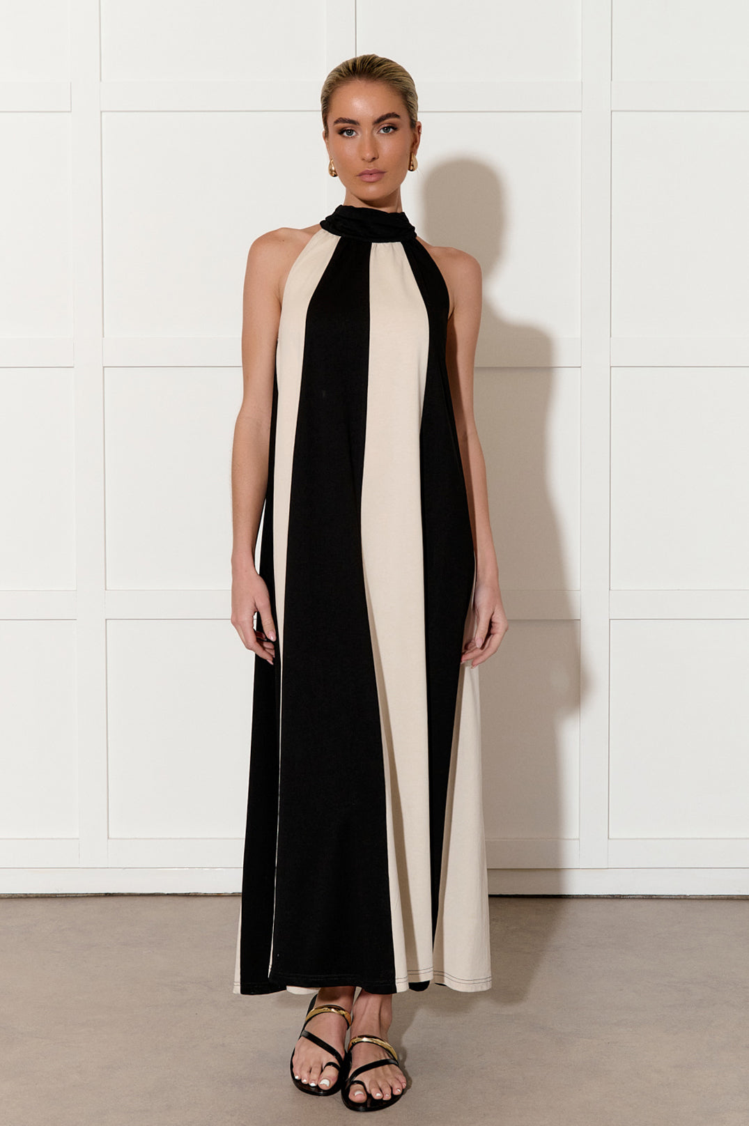 KENDRA CONTRAST PANELLED MAXI DRESS