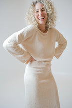 AMI FLARED LONG SLEEVE TOP