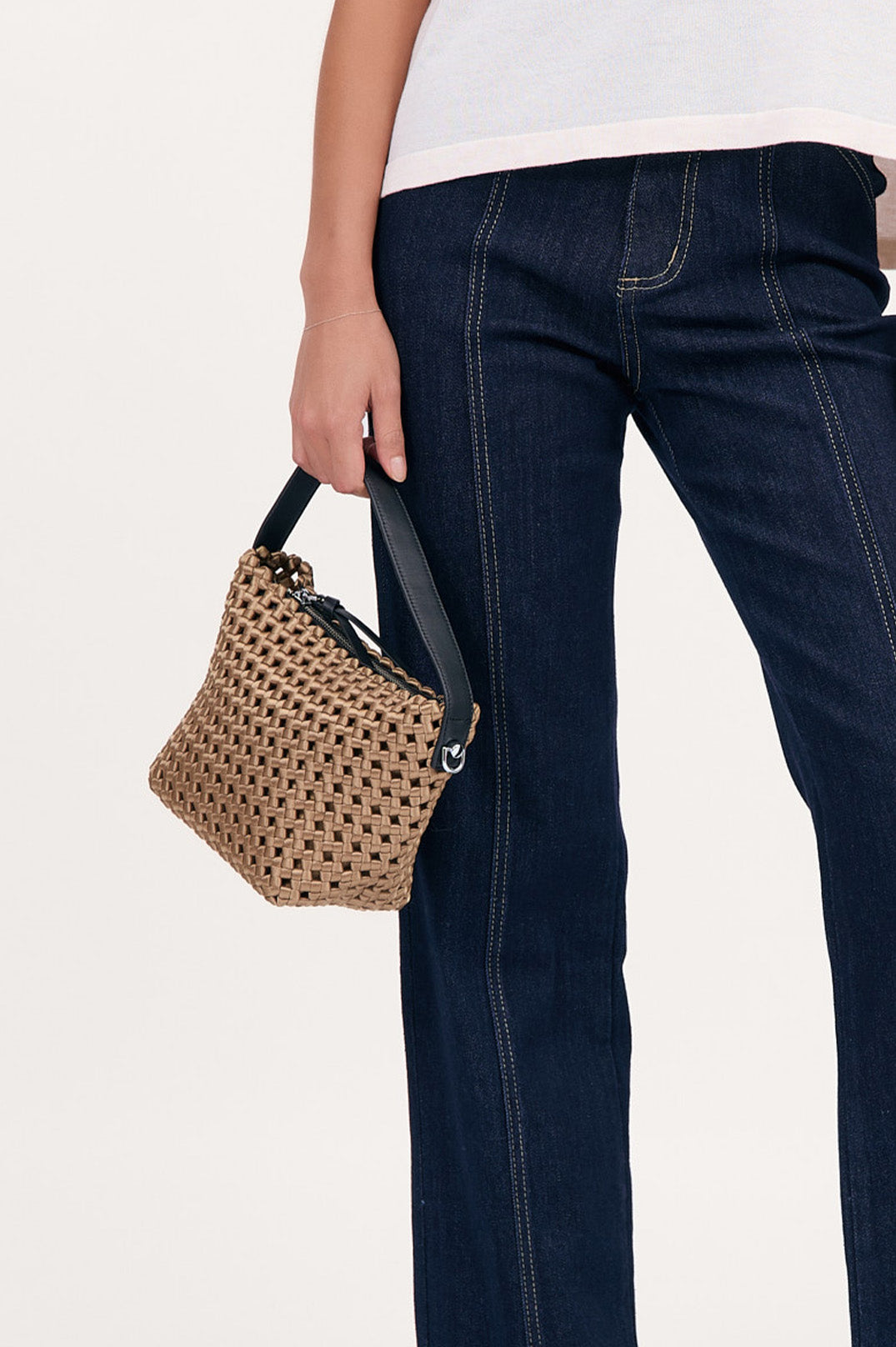 SADIE SATIN WEAVE HANDBAG (Gold)