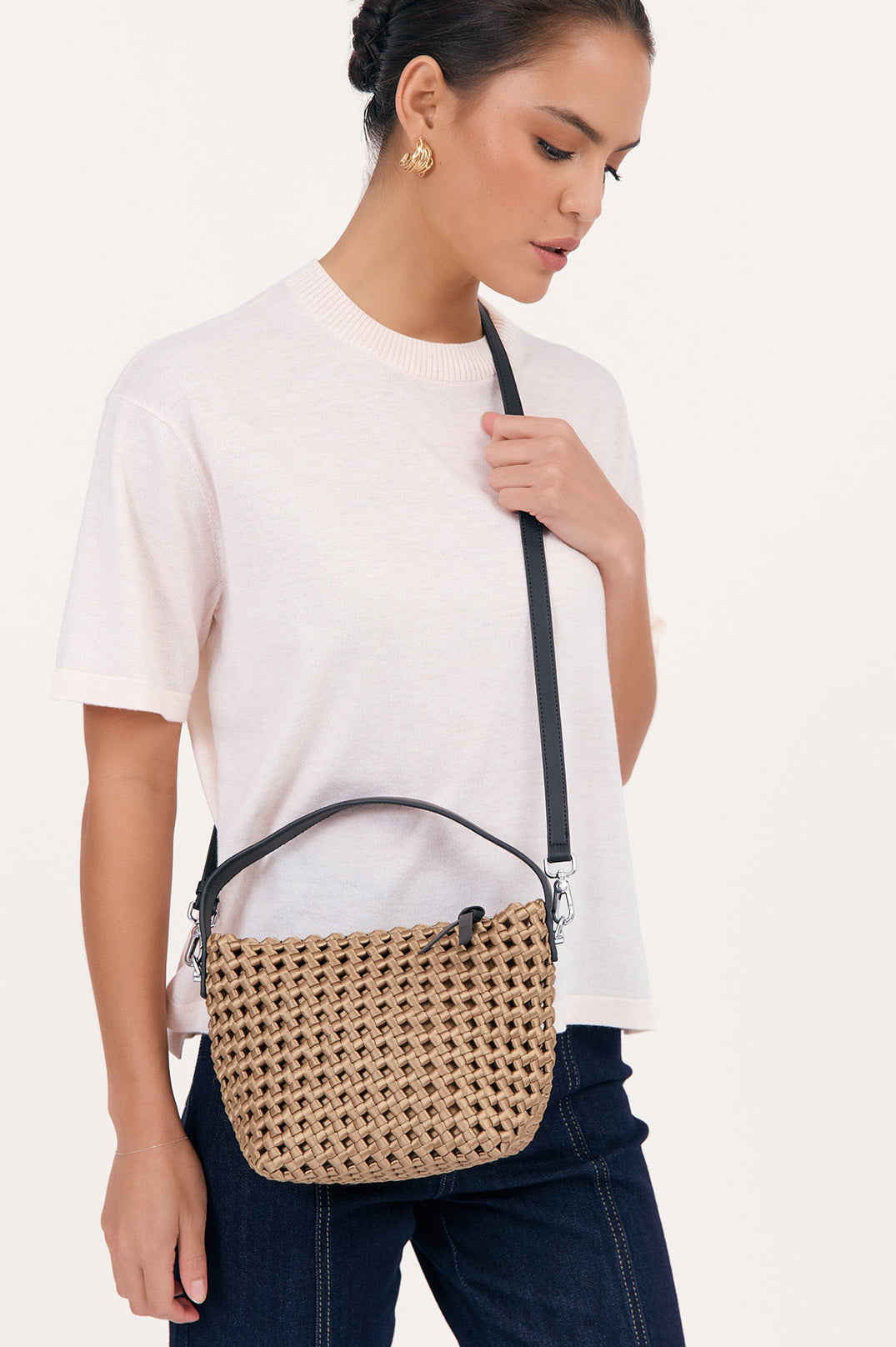 SADIE SATIN WEAVE HANDBAG (Gold)