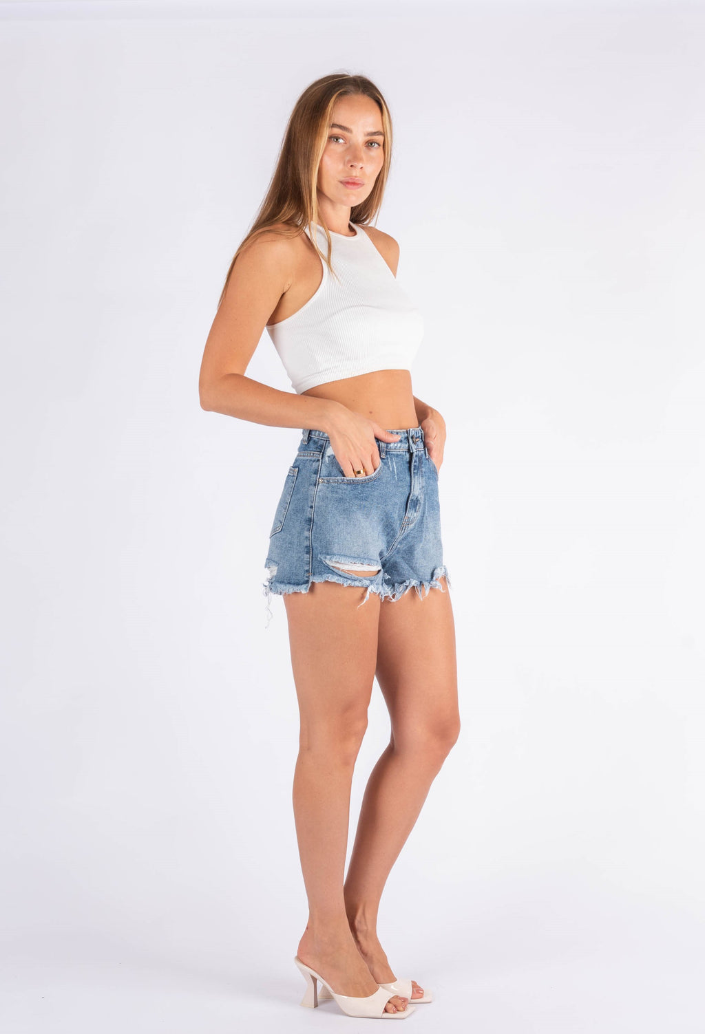 DENIM SHORTS