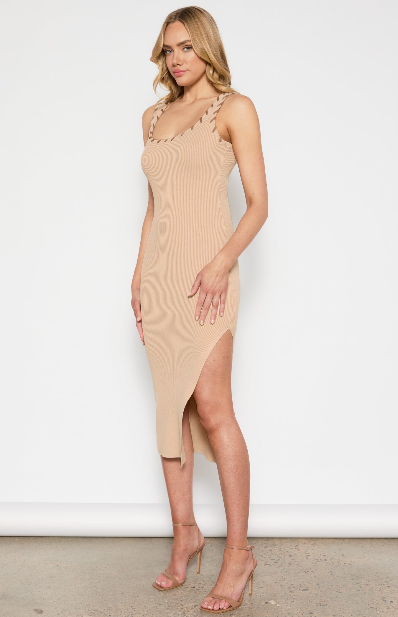 CONTRAST STITCH KNIT MIDI DRESS