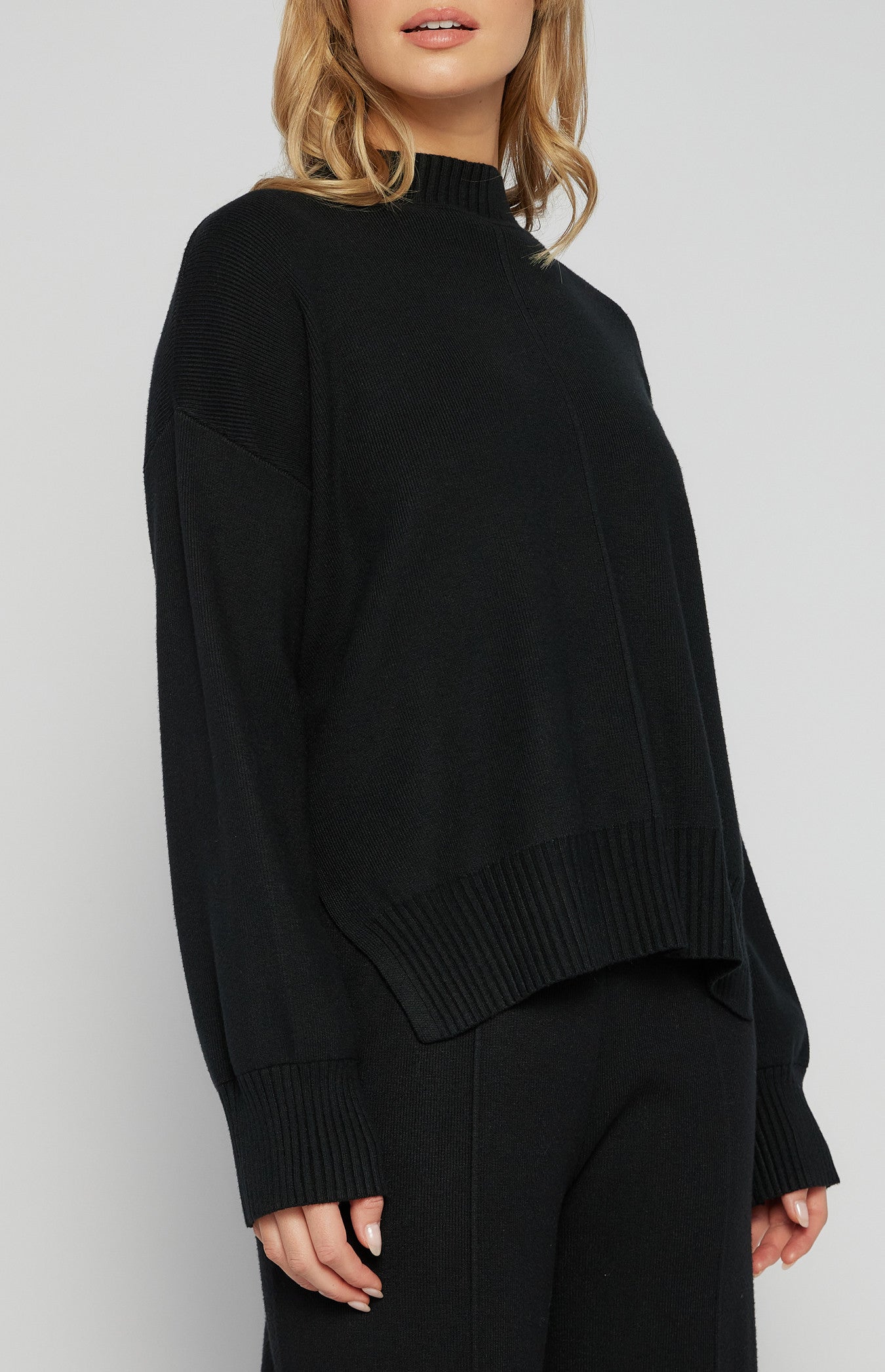 FRONT SEAM DETAIL MOCK NECK KNIT JUMPER