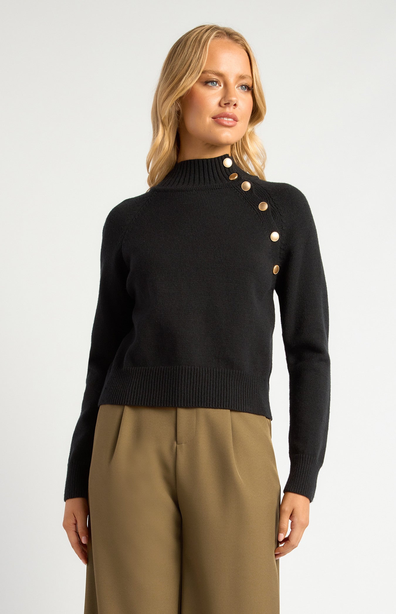 GOLD BUTTON NECKLINE DETAIL KNIT JUMPER