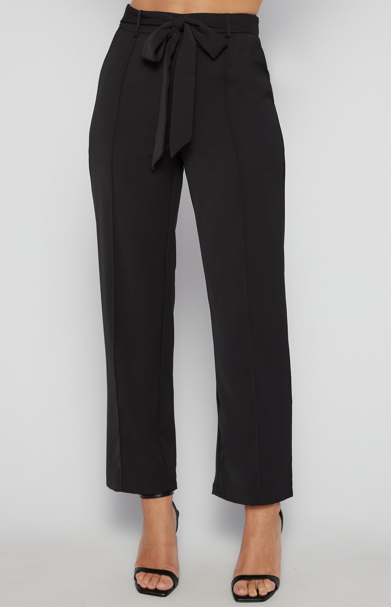 HIGH WAISTED PANTS WITH FRONT SEAM DETAIL AND BELT