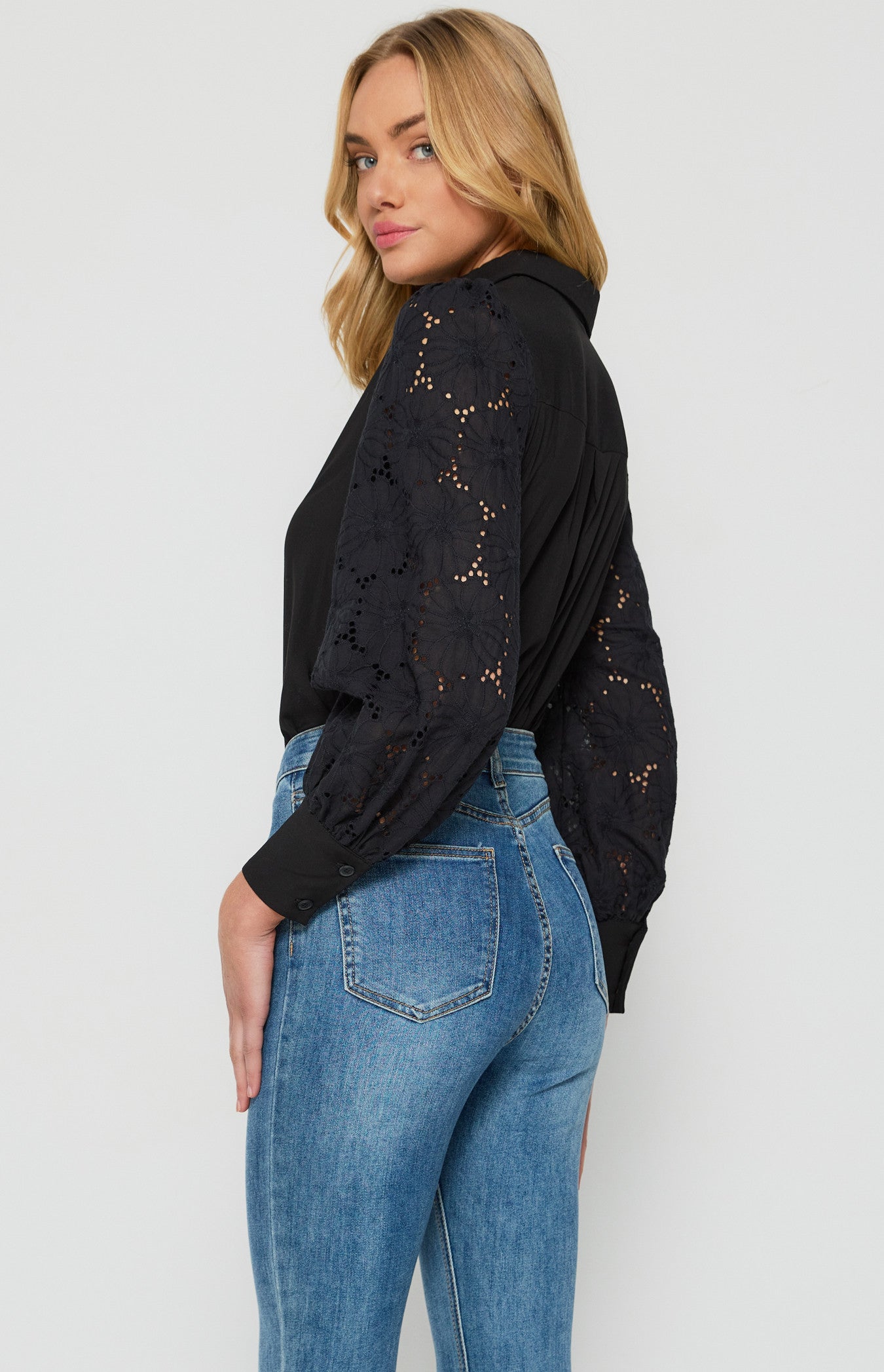 CONTRAST COTTON EMBROIDERY SLEEVES BUTTON UP SHIRT