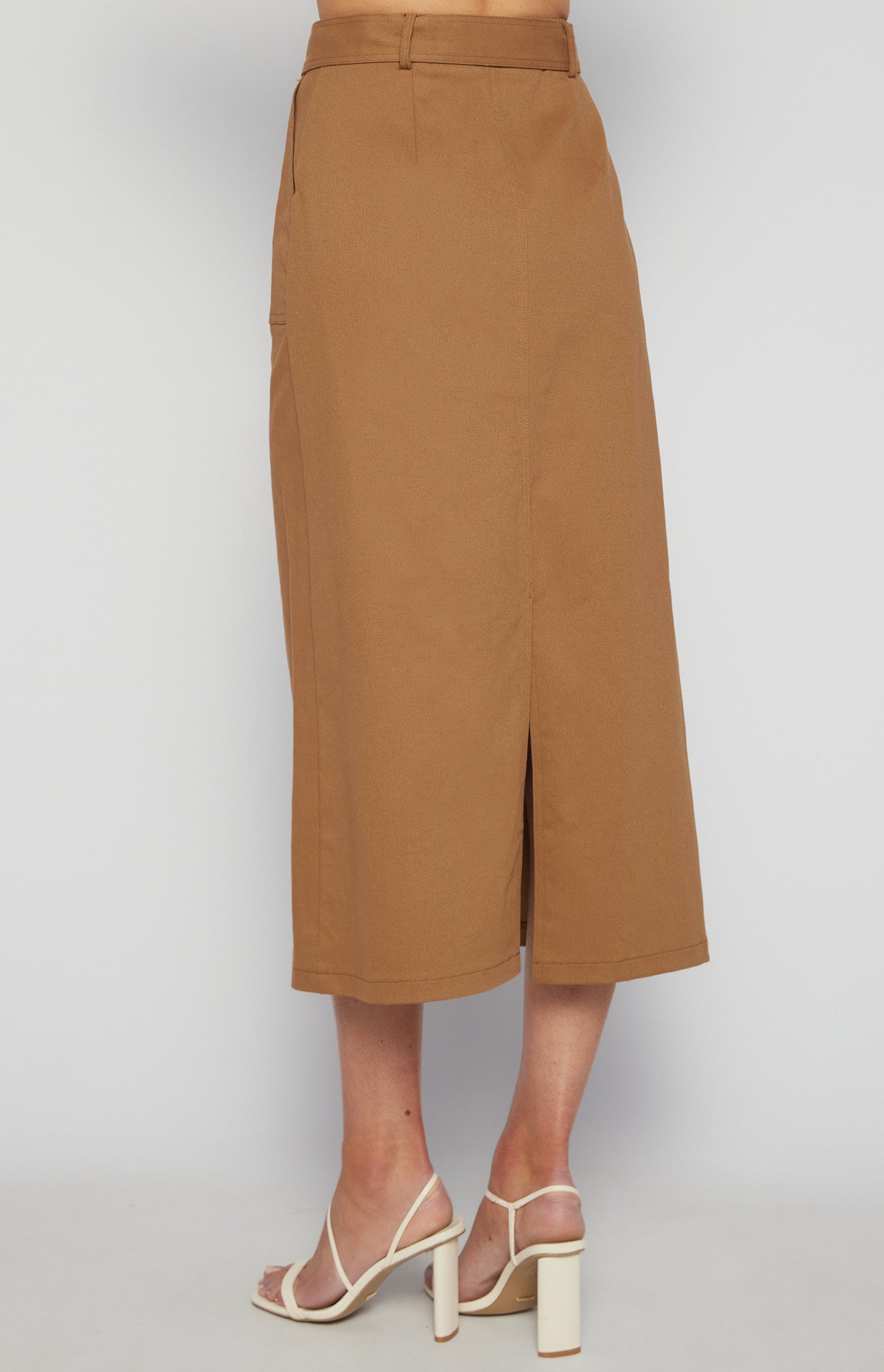 COTTON MAXI SKIRT WITH D-RING BELT AND POCKETS